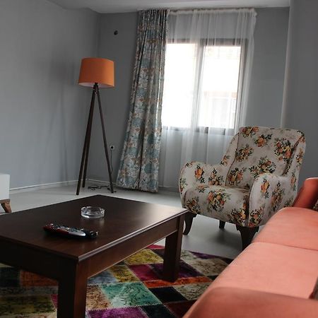 Carsi Apart Esmirna Exterior foto