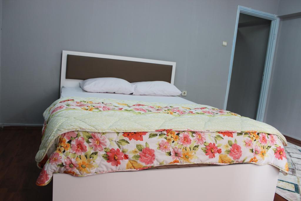 Carsi Apart Esmirna Exterior foto